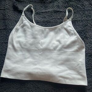 Basic white cropped tank top